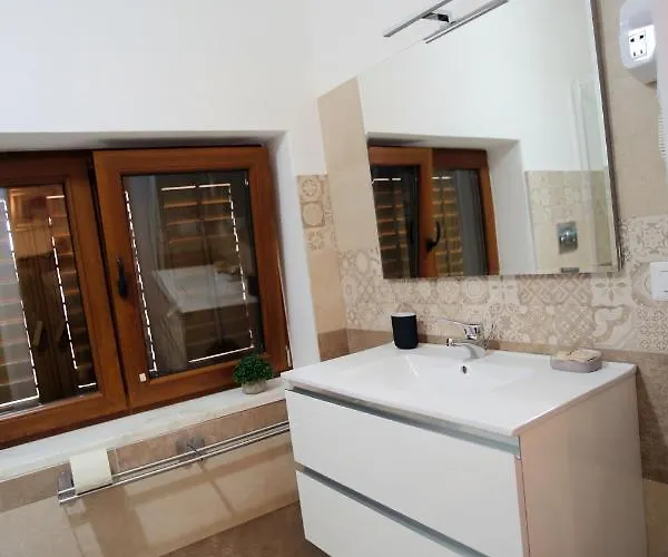 Al Centro בית נופש *